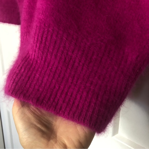 Vintage hot pink angora puff sleeve sweater // SZ M - Picture 6 of 7